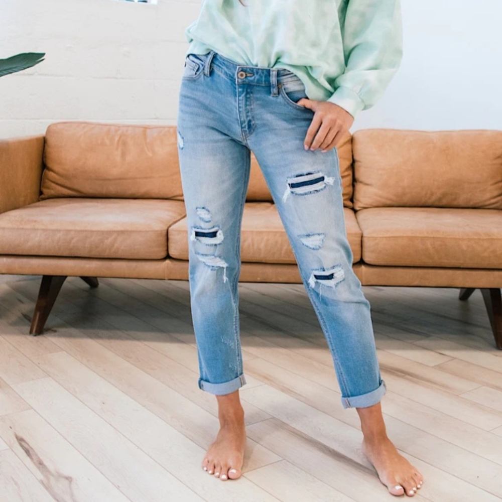 KanCan Brynn Patched Distressed Jeans
